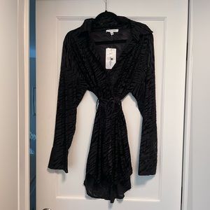 12th Tribe black tie belt dress. Size medium. NWT